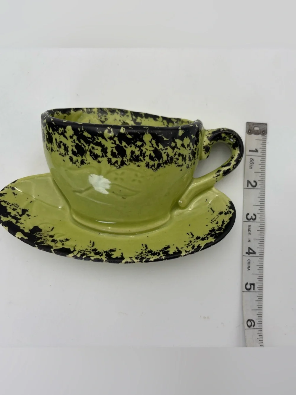 Vintage Olive Green Decorative Ceramic Teacup Wall Pockets